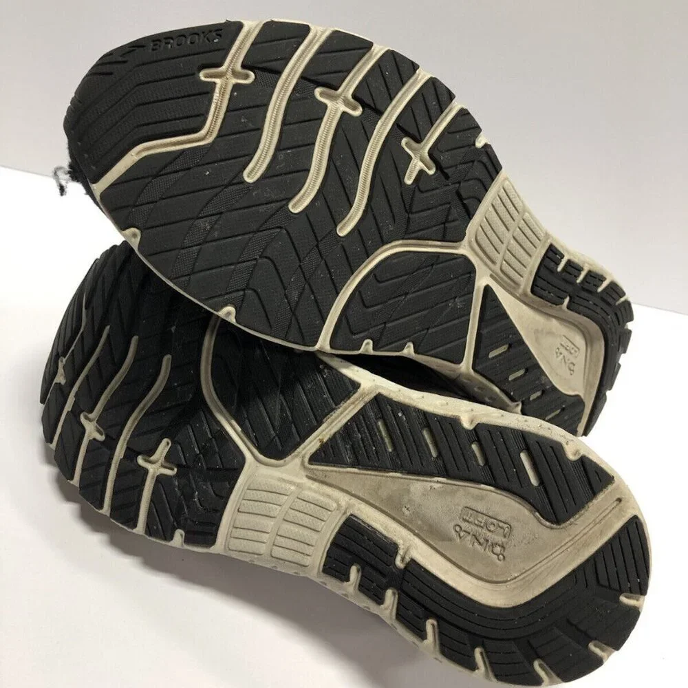 Brooks see signs size